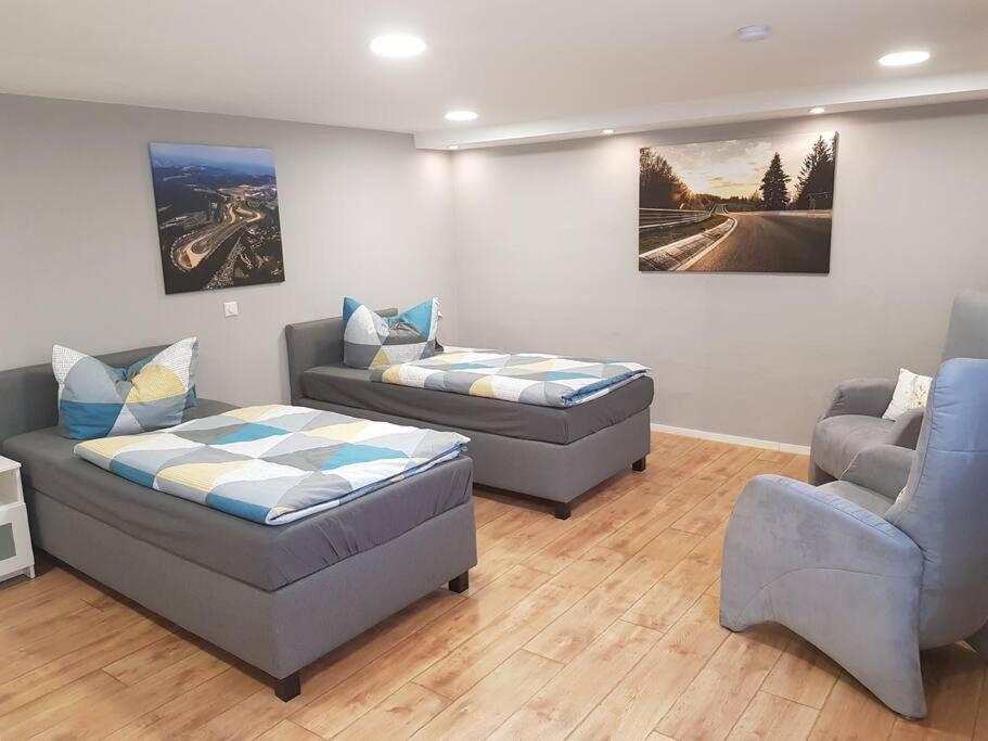 Ferienwohnung Bela, Naehe Nuerburgring Luxem Екстер'єр фото