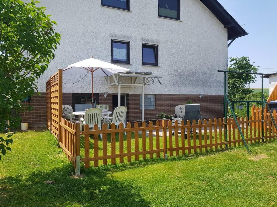 Ferienwohnung Bela, Naehe Nuerburgring Luxem Екстер'єр фото