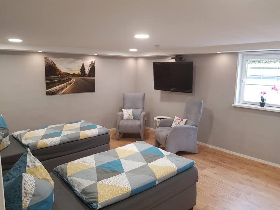Ferienwohnung Bela, Naehe Nuerburgring Luxem Екстер'єр фото